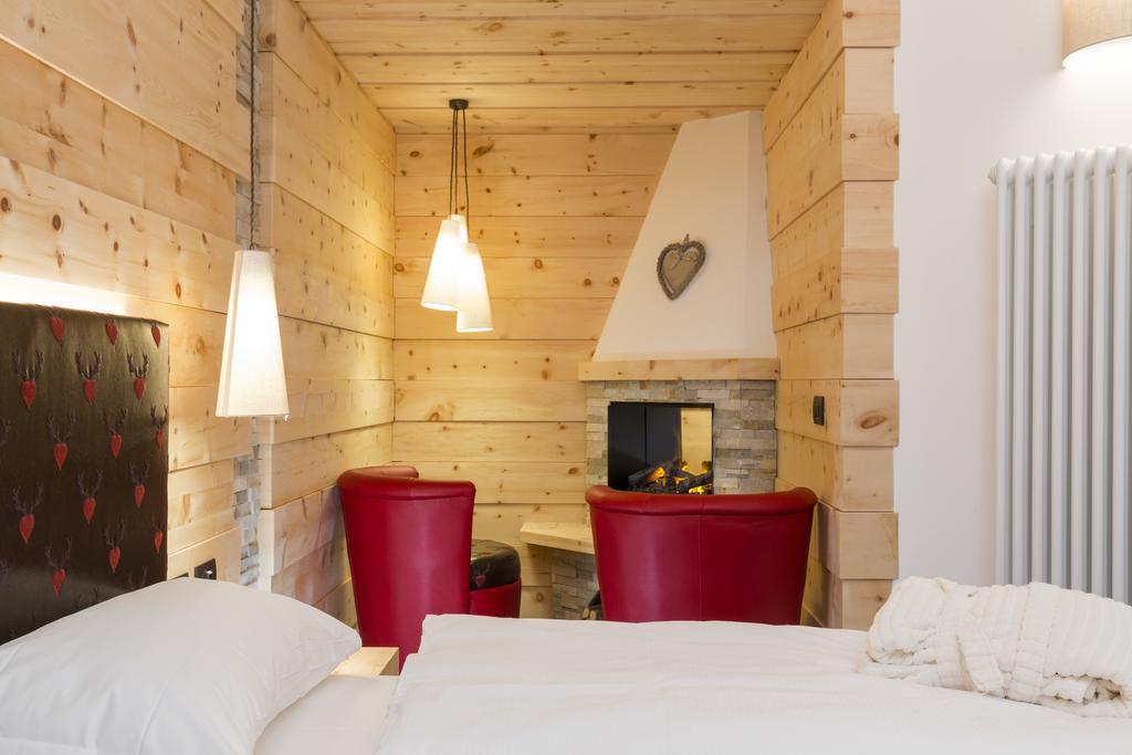Wellness Hotel Lupo Bianco Canazei Buitenkant foto